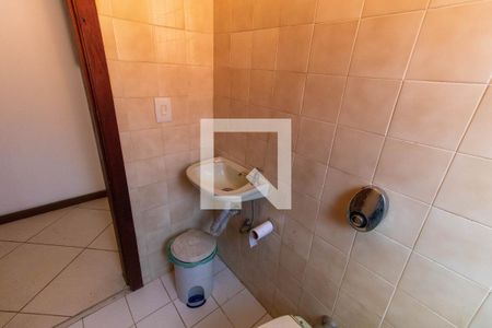 Casa à venda com 400m², 7 quartos e 5 vagasBanheiro da Suíte 4