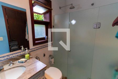 Casa à venda com 400m², 7 quartos e 5 vagasBanheiro da Suíte 2