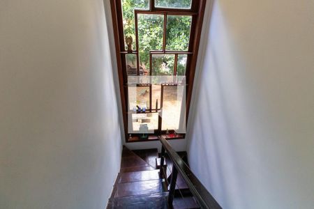 Casa à venda com 400m², 7 quartos e 5 vagasEscada