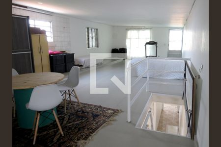 Quarto 1 de casa para alugar com 5 quartos, 392m² em Vila Pereira Barreto, São Paulo