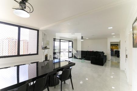 Apartamento à venda com 450m², 4 quartos e 5 vagasSala