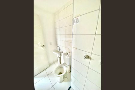 Apartamento para alugar com 49m², 2 quartos e sem vaga Apartamento para alugar com 49m², 2 quartos e sem vagaBanheiro