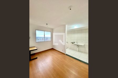 Sala de apartamento para alugar com 2 quartos, 49m² em Bonsucesso, Rio de Janeiro
