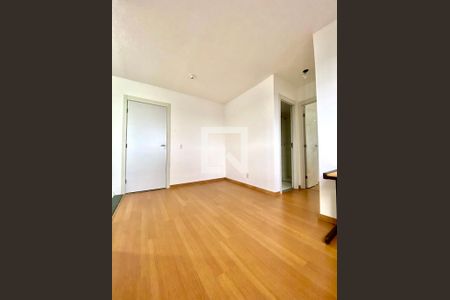 Sala de apartamento para alugar com 2 quartos, 49m² em Bonsucesso, Rio de Janeiro