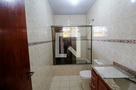 Banheiro de casa para alugar com 1 quarto, 20m² em Vila Zelina, São Paulo