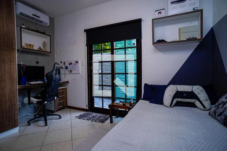 Quarto 1 de casa à venda com 4 quartos, 380m² em Vila Progresso, Niterói