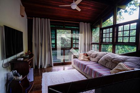 Sala de casa para alugar com 4 quartos, 380m² em Vila Progresso, Niterói