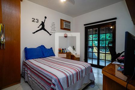 Quarto 2 de casa à venda com 4 quartos, 380m² em Vila Progresso, Niterói