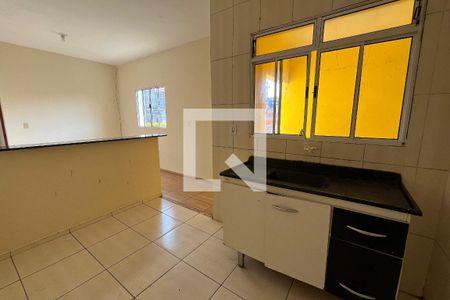 Casa para alugar com 42m², 1 quarto e sem vaga Casa para alugar com 42m², 1 quarto e sem vagaCozinha