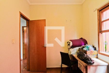 Casa à venda com 139m², 4 quartos e 2 vagasQuarto 1