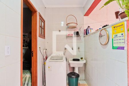 Casa à venda com 139m², 4 quartos e 2 vagasÁrea de Serviço