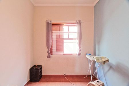 Casa à venda com 139m², 4 quartos e 2 vagasQuarto 3