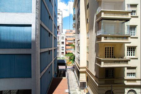 Vista da Varanda da Sala de apartamento para alugar com 2 quartos, 67m² em Centro Histórico de São Paulo, São Paulo