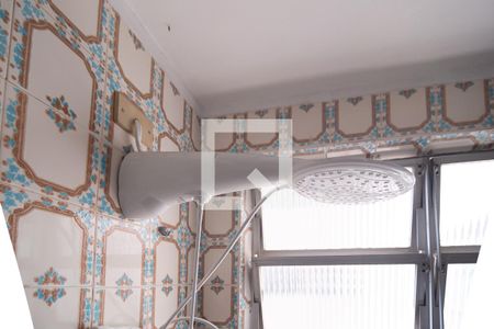 Apartamento à venda com 65m², 2 quartos e sem vagaBanheiro Social