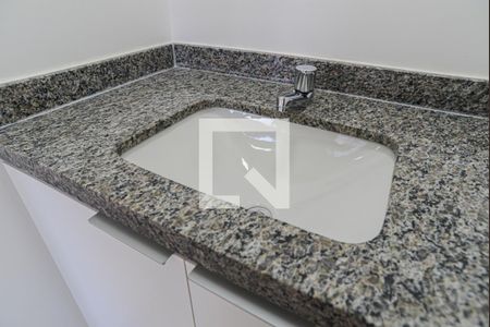 Apartamento para alugar com 40m², 2 quartos e sem vaga Apartamento para alugar com 40m², 2 quartos e sem vagaBanheiro