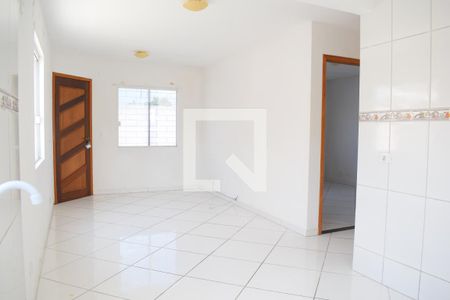 Casa de condomínio à venda com 50m², 2 quartos e 2 vagasSala/Cozinha