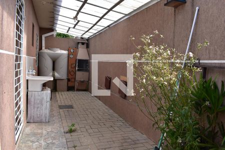 Casa de condomínio à venda com 50m², 2 quartos e 2 vagasQuintal