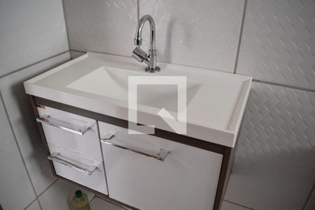 Casa de condomínio à venda com 50m², 2 quartos e 2 vagasBanheiro