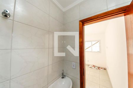 Apartamento para alugar com 50m², 2 quartos e sem vagaBanheiro