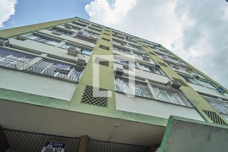Apartamento à venda com 33m², 1 quarto e 1 vagaÁrea comum 