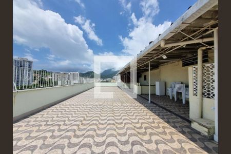 Apartamento à venda com 33m², 1 quarto e 1 vagaÁrea comum 