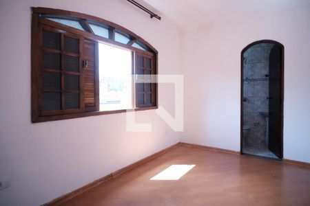 Casa à venda com 215m², 4 quartos e 4 vagas Casa à venda com 215m², 4 quartos e 4 vagasQuarto 4