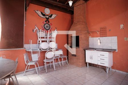 Casa à venda com 215m², 4 quartos e 4 vagas Casa à venda com 215m², 4 quartos e 4 vagasÁrea gourmet