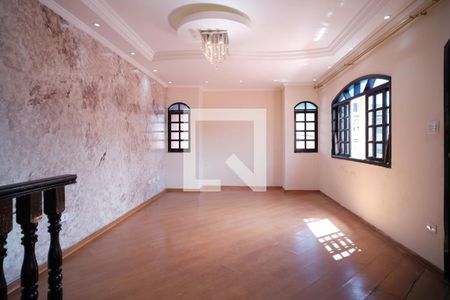 Casa à venda com 215m², 4 quartos e 4 vagas Casa à venda com 215m², 4 quartos e 4 vagasQuarto 3