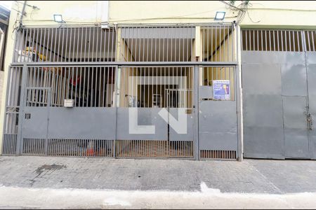 Casa para alugar com 34m², 1 quarto e sem vaga Casa para alugar com 34m², 1 quarto e sem vagaFachada