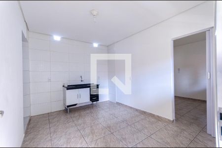 Casa para alugar com 34m², 1 quarto e sem vaga Casa para alugar com 34m², 1 quarto e sem vagaCozinha
