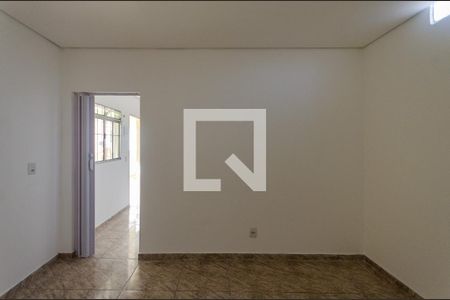 Sala de casa para alugar com 1 quarto, 34m² em Piqueri, São Paulo