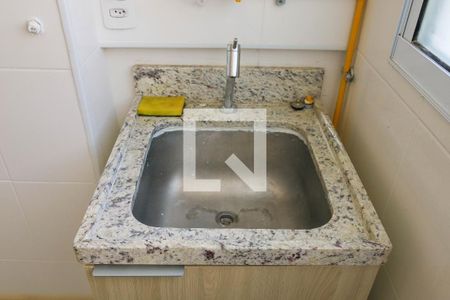 Área de Serviço de apartamento para alugar com 2 quartos, 45m² em Água Santa, Rio de Janeiro
