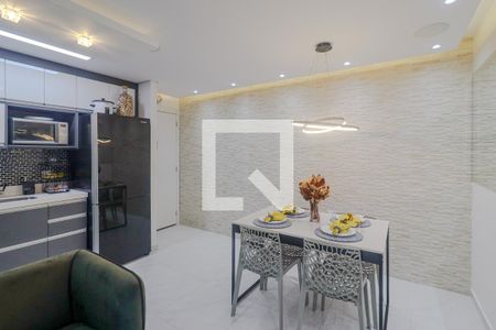 Sala/Cozinha de apartamento à venda com 2 quartos, 52m² em Socorro, São Paulo