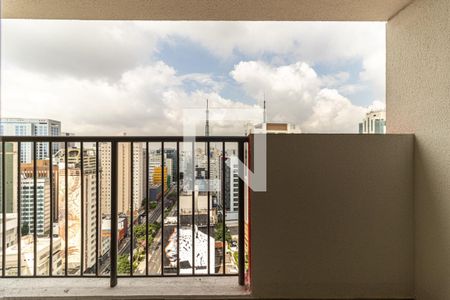 Varanda de kitnet/studio para alugar com 1 quarto, 24m² em Consolação, São Paulo