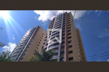 Apartamento para alugar com 58m², 2 quartos e 2 vagas Apartamento para alugar com 58m², 2 quartos e 2 vagasFachada