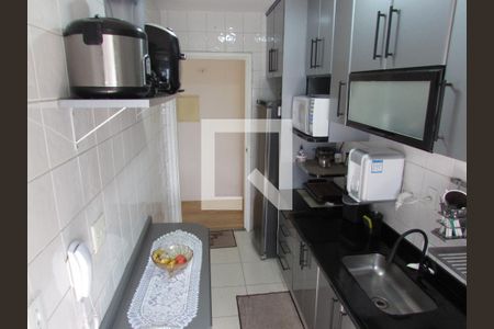 Cozinha de apartamento para alugar com 2 quartos, 58m² em Vila Andrade, São Paulo