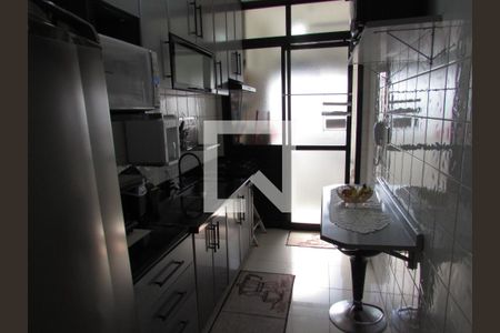 Apartamento para alugar com 58m², 2 quartos e 2 vagasCozinha