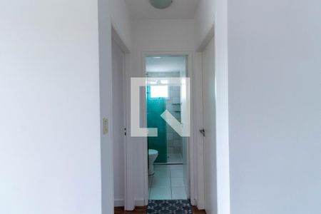 Corredor de apartamento para alugar com 2 quartos, 50m² em Penha de França, São Paulo