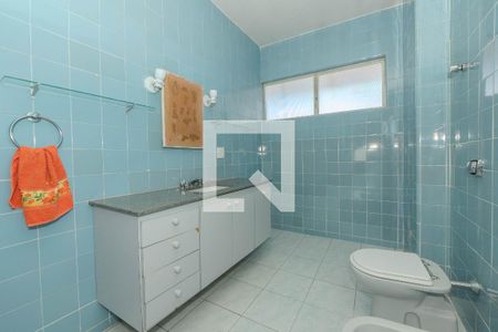 Apartamento à venda com 182m², 4 quartos e 2 vagasBanheiro