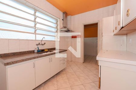 Apartamento à venda com 182m², 4 quartos e 2 vagasCozinha