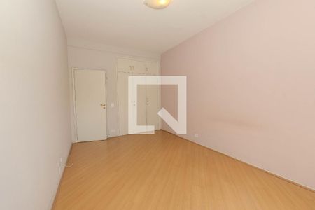 Apartamento à venda com 182m², 4 quartos e 2 vagasQuarto 2