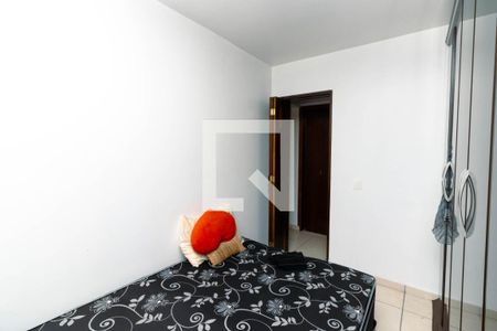 Quarto 1 de apartamento para alugar com 2 quartos, 38m² em Vila Silvia, São Paulo