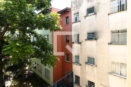 Vista Sala de apartamento para alugar com 2 quartos, 38m² em Vila Silvia, São Paulo