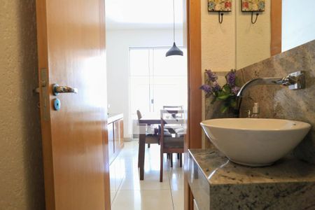 Apartamento à venda com 207m², 3 quartos e 3 vagas Apartamento à venda com 207m², 3 quartos e 3 vagasLavabo