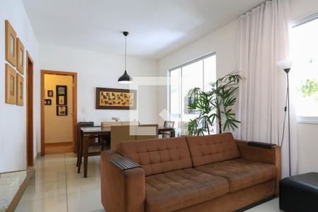 Apartamento à venda com 207m², 3 quartos e 3 vagas Apartamento à venda com 207m², 3 quartos e 3 vagasSala