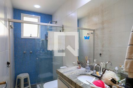 Apartamento à venda com 207m², 3 quartos e 3 vagas Apartamento à venda com 207m², 3 quartos e 3 vagasBanheiro 1