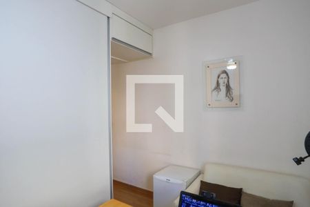 Apartamento à venda com 207m², 3 quartos e 3 vagas Apartamento à venda com 207m², 3 quartos e 3 vagasEscritório