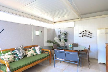 Apartamento à venda com 207m², 3 quartos e 3 vagas Apartamento à venda com 207m², 3 quartos e 3 vagasÁrea Gourmet