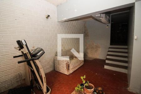 Casa à venda com 220m², 3 quartos e 2 vagas Casa à venda com 220m², 3 quartos e 2 vagasAcademia