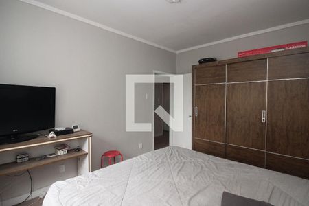 Casa à venda com 220m², 3 quartos e 2 vagas Casa à venda com 220m², 3 quartos e 2 vagasQuarto 1